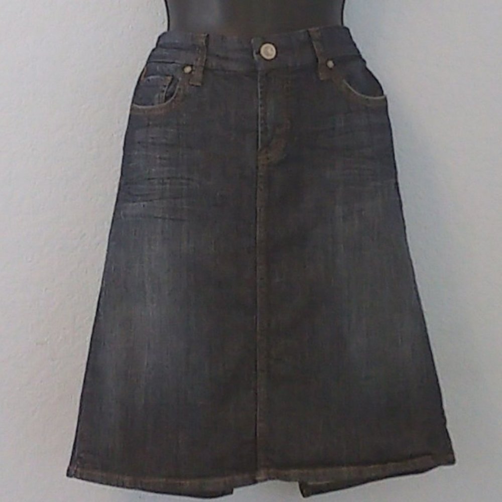 !it Jeans Skirt (Size 29)